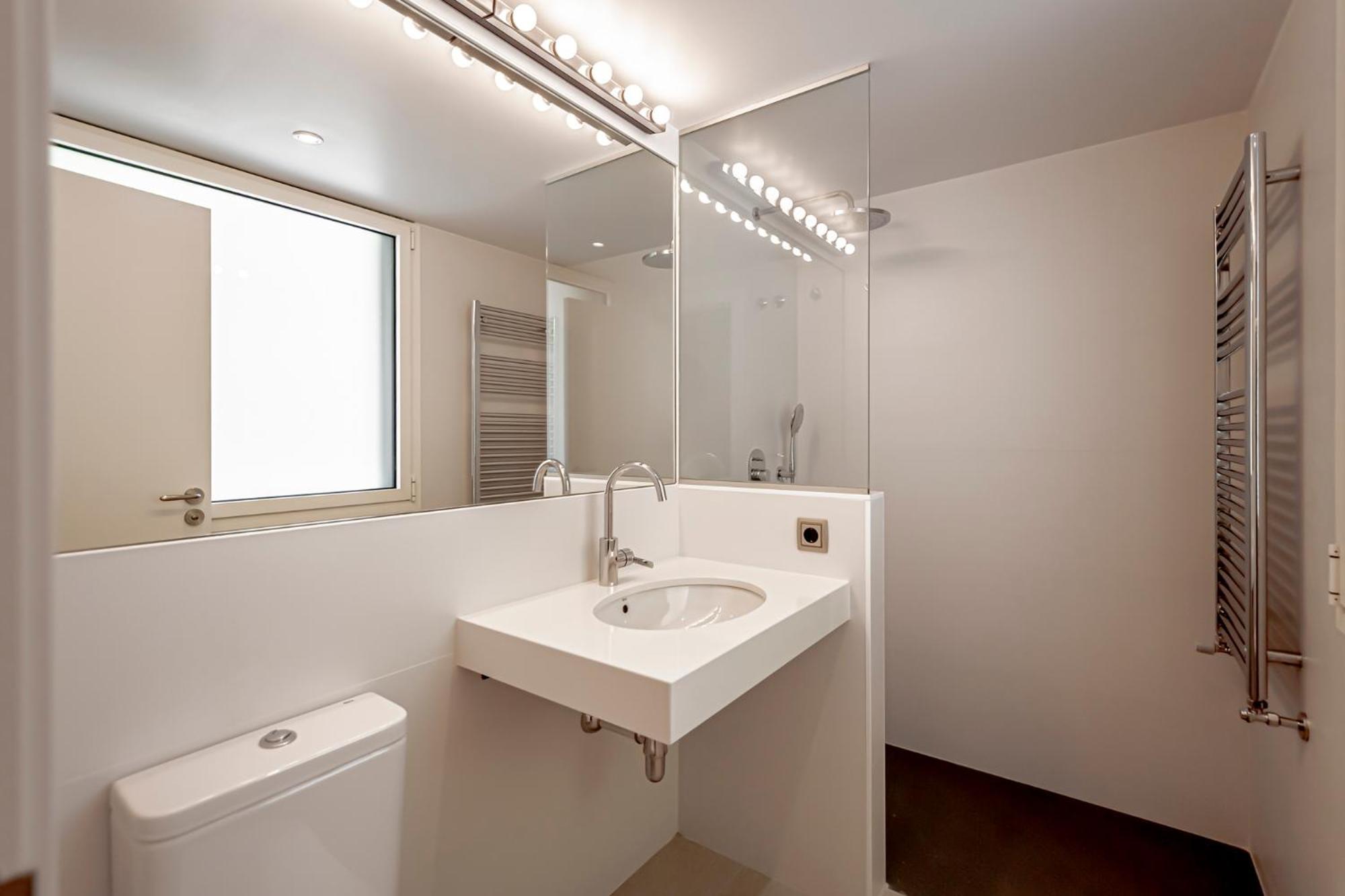 Duplex De Lujo Junto Al Bernabeu Real Madrid Villa Bagian luar foto