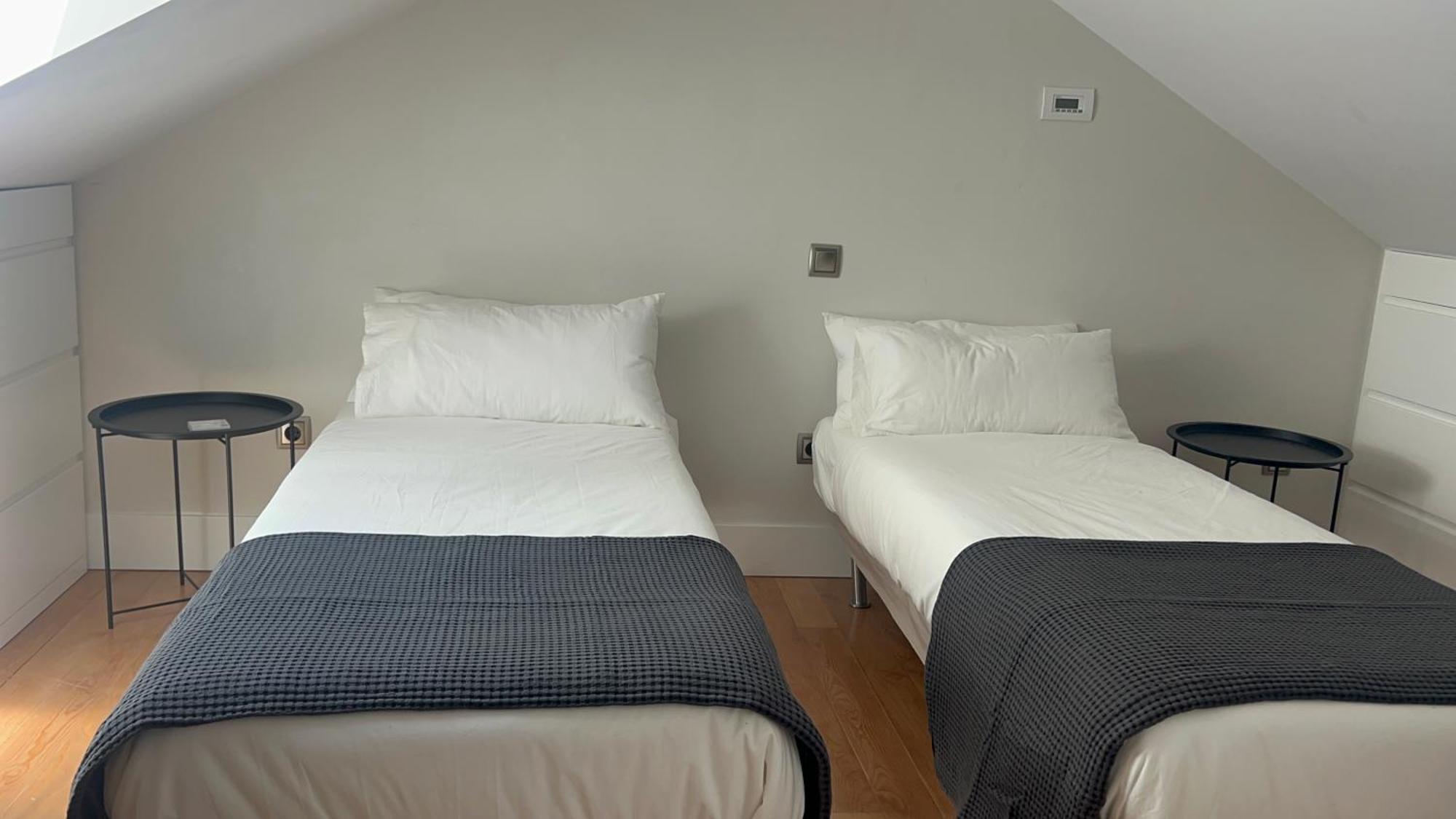 Duplex De Lujo Junto Al Bernabeu Real Madrid Villa Bagian luar foto