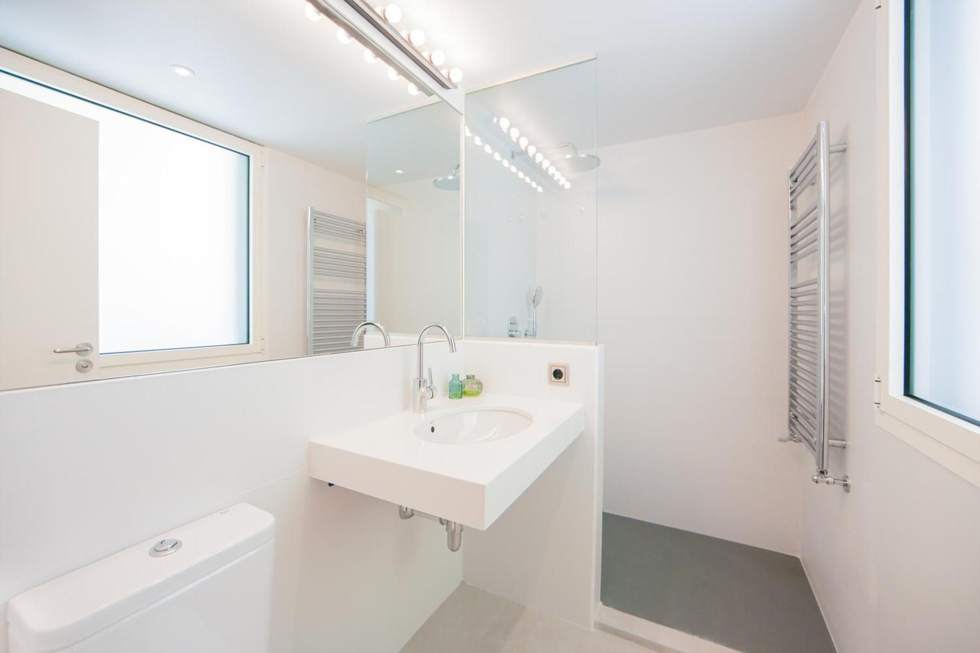 Duplex De Lujo Junto Al Bernabeu Real Madrid Villa Bagian luar foto